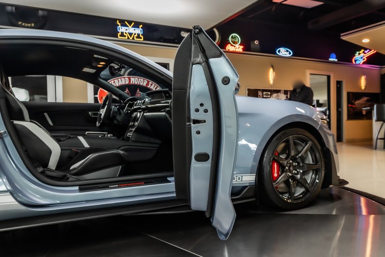 2022 Ford Mustang 74