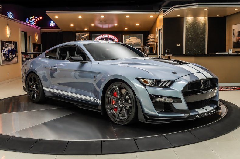 2022 Ford Mustang 9