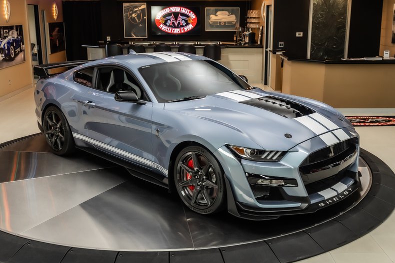2022 Ford Mustang 10