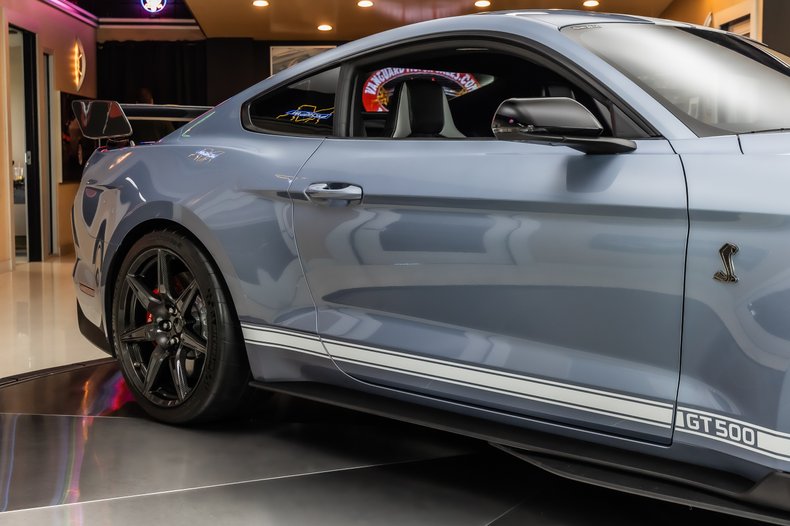 2022 Ford Mustang 22