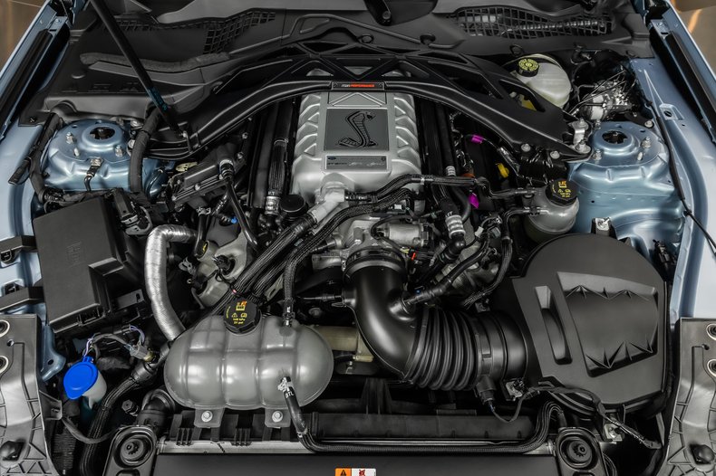 2022 Ford Mustang 3