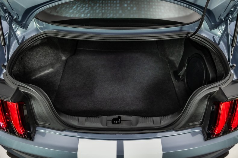 2022 Ford Mustang 84