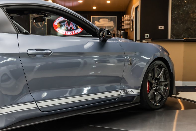 2022 Ford Mustang 43