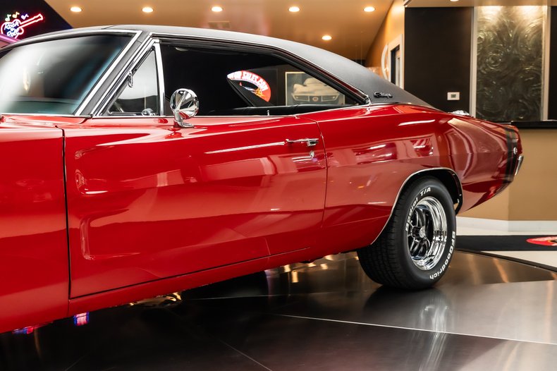 1968 Dodge Charger 32