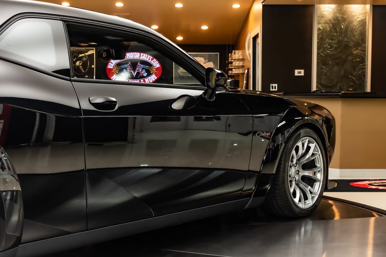 2023 Dodge Challenger 43