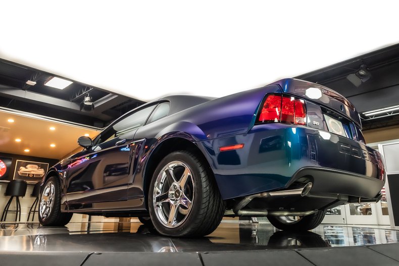 2004 Ford Mustang 26