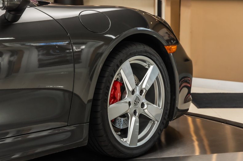 2014 Porsche Cayman 42