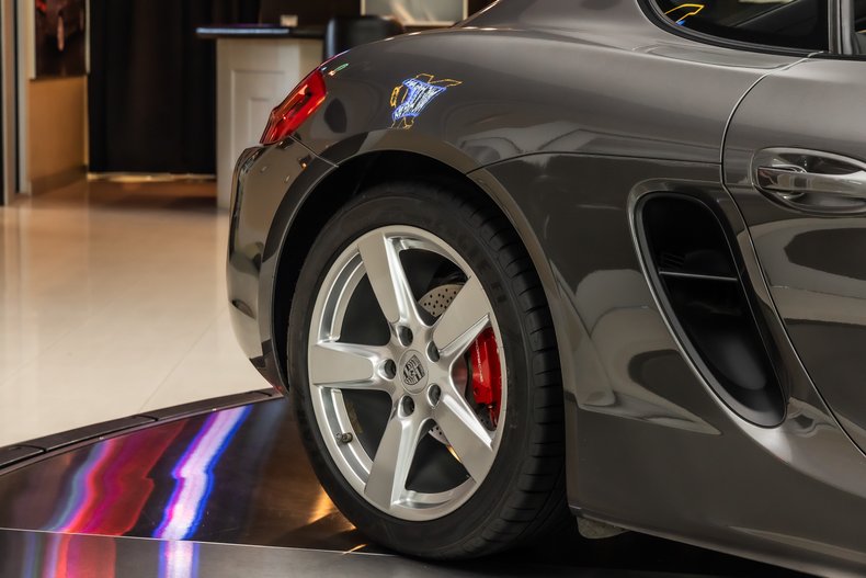 2014 Porsche Cayman 21