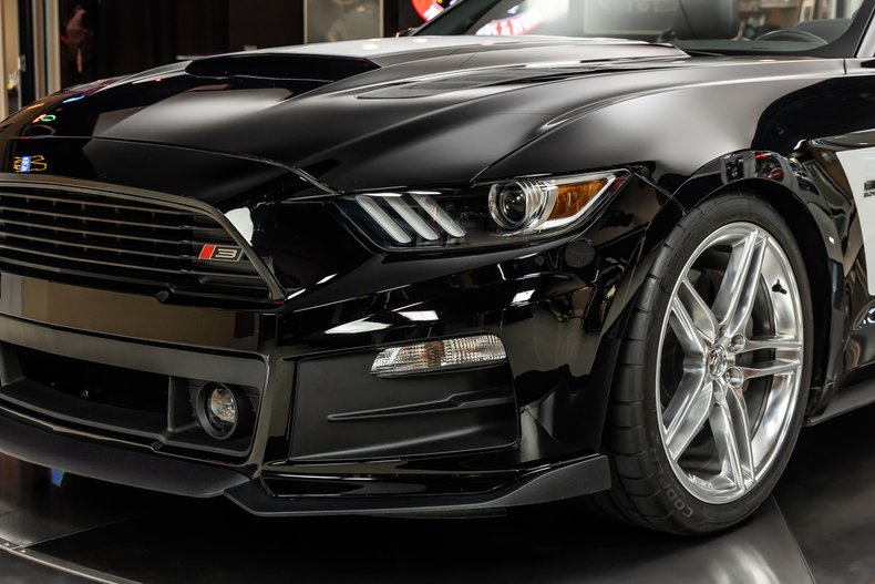 2017 Ford Mustang 30