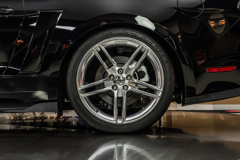 2017 Ford Mustang 52