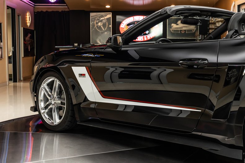 2017 Ford Mustang 36
