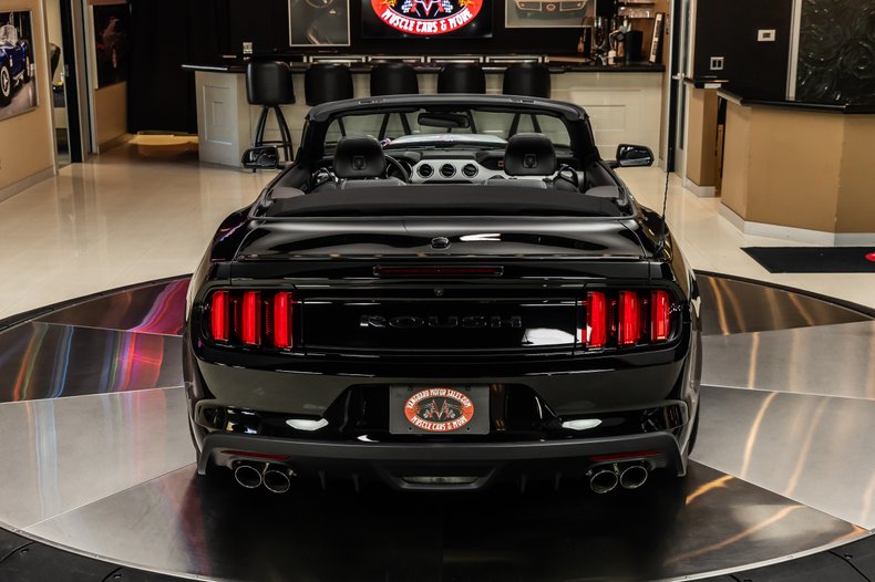 2017 Ford Mustang 16
