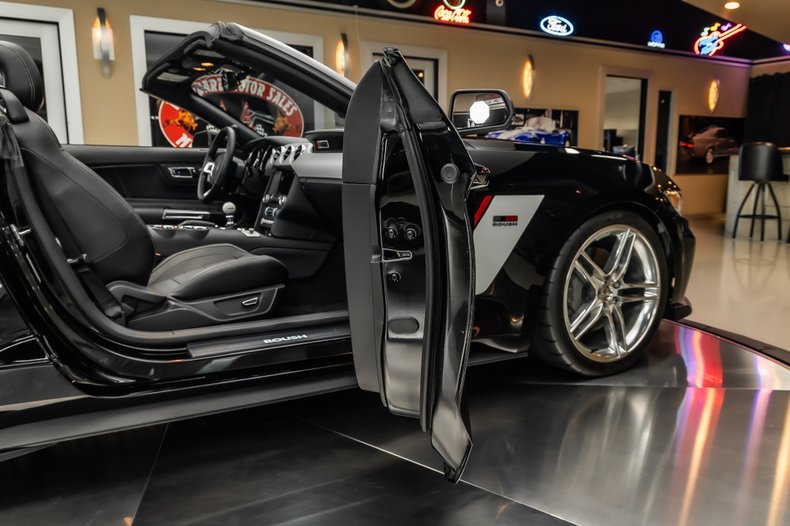 2017 Ford Mustang 75