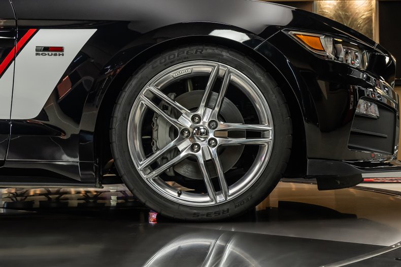 2017 Ford Mustang 54