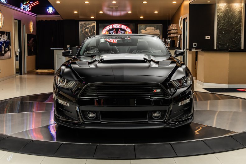 2017 Ford Mustang 8