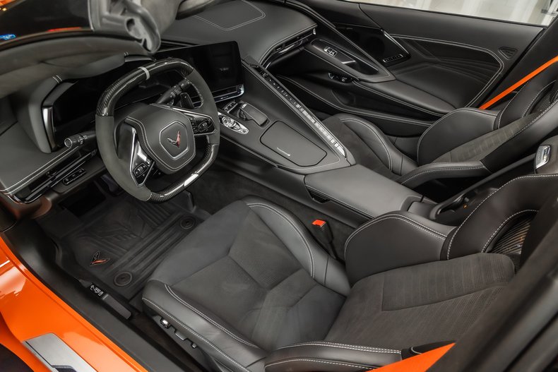 2025 Chevrolet Corvette 2