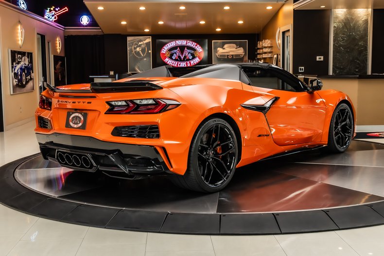 2025 Chevrolet Corvette 11