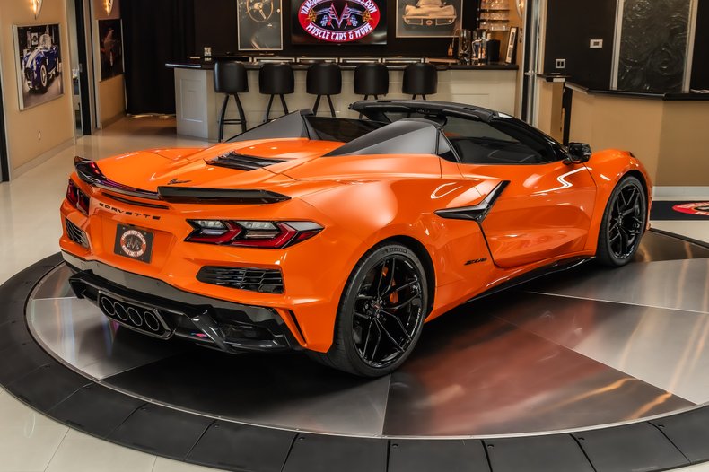 2025 Chevrolet Corvette 12