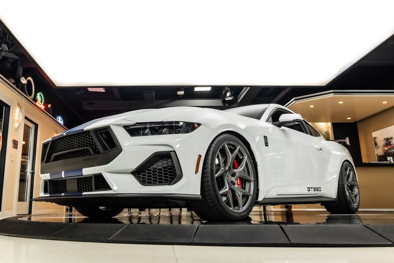 2025 Ford Mustang 99