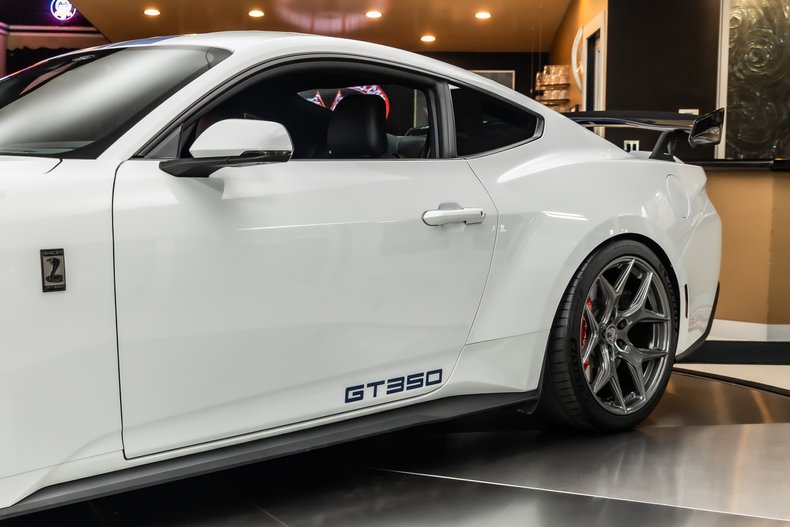 2025 Ford Mustang 29