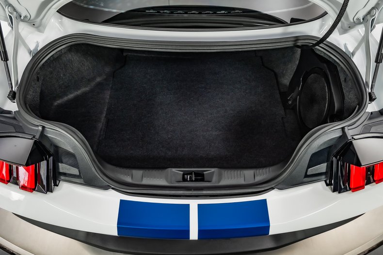 2025 Ford Mustang 84