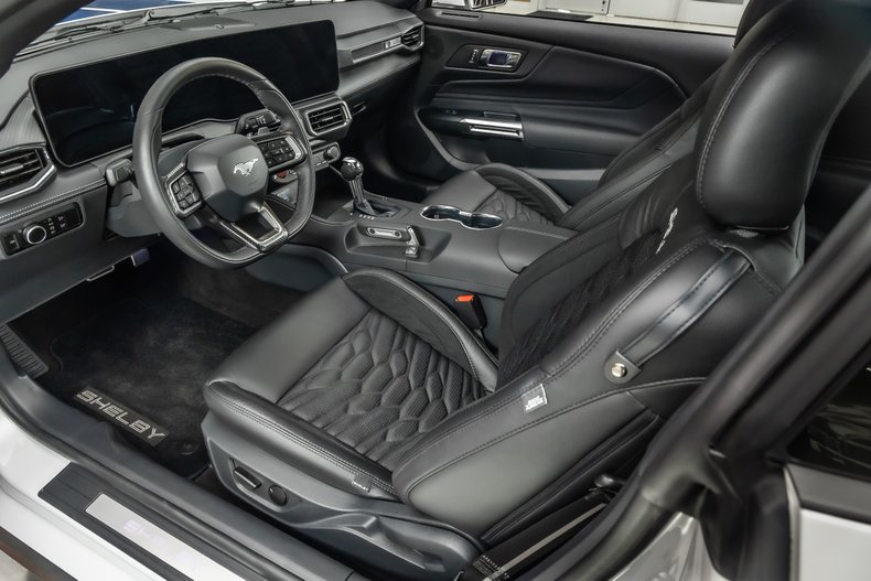 2025 Ford Mustang 55