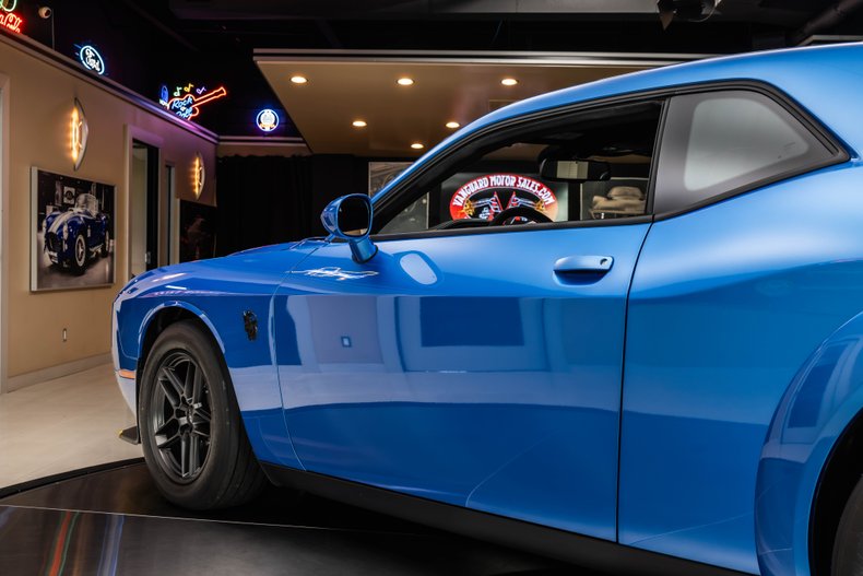 2023 Dodge Challenger 36