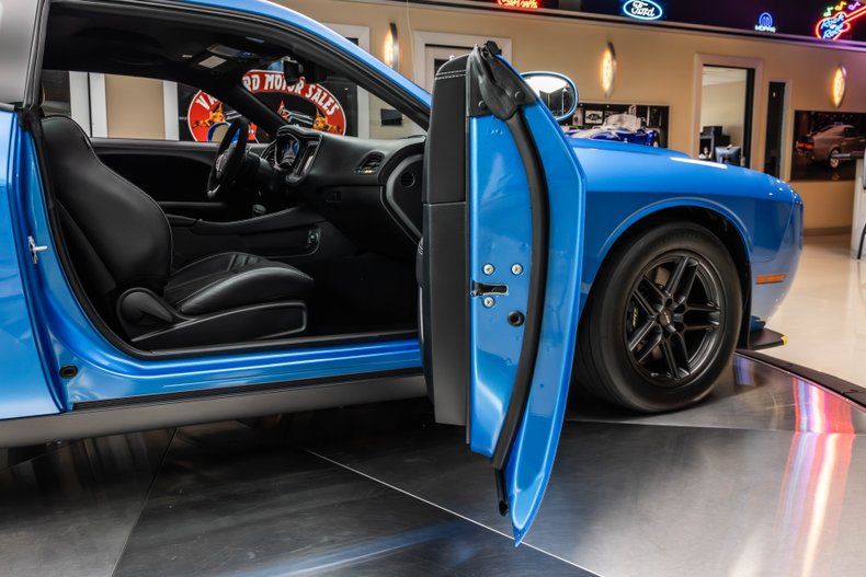 2023 Dodge Challenger 73