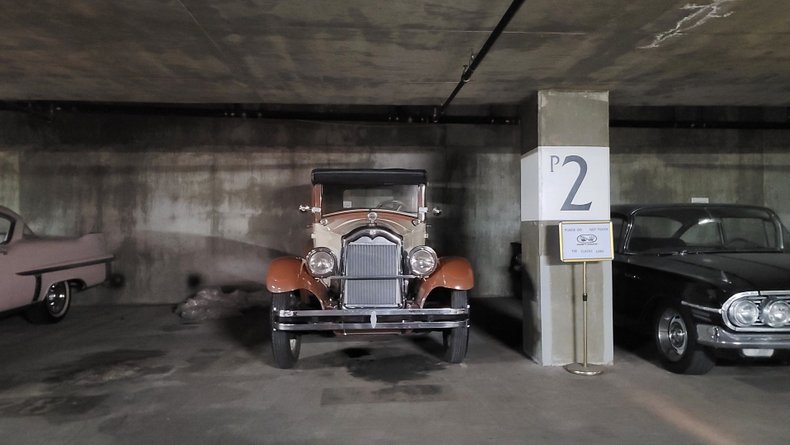 3180 | 1926 Buick Sedan | Vintage Car Collector