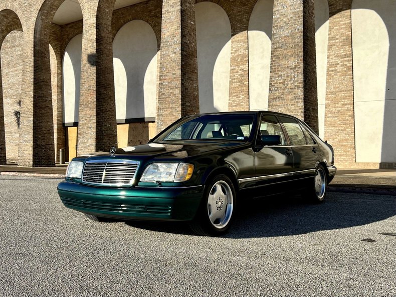 3439 | 1996 Mercedes-Benz S420 | Vintage Car Collector