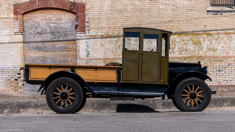 3461 | 1922 REO PICKUP | Vintage Car Collector
