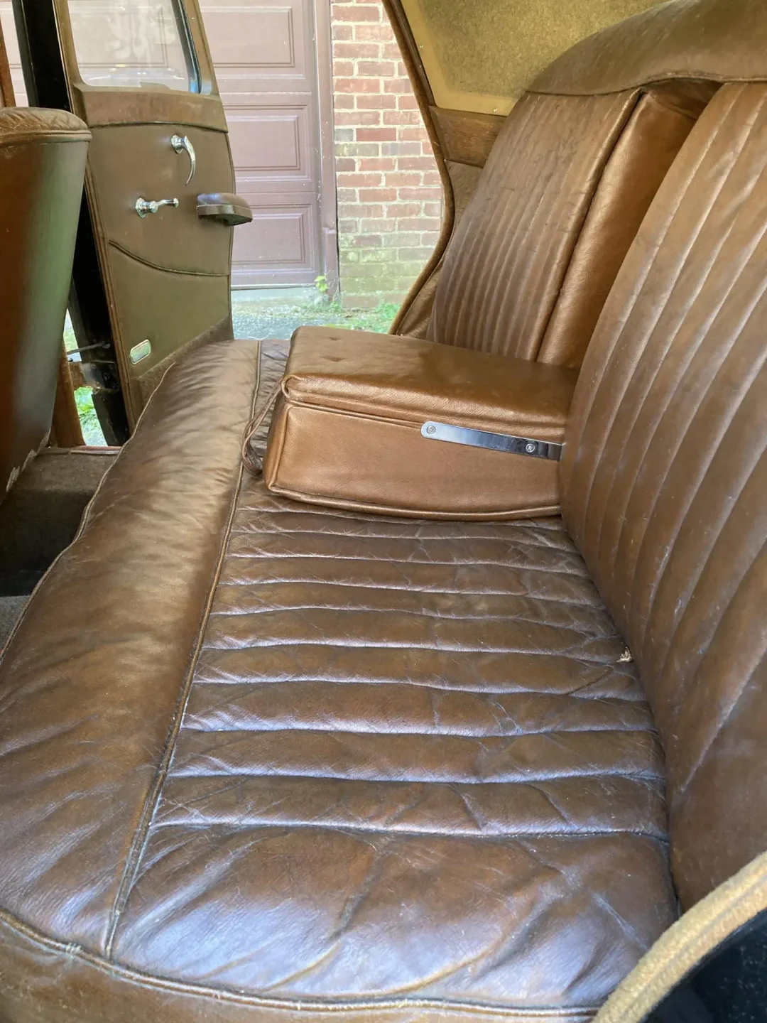 1952 Riley RMB Saloon | Consignify