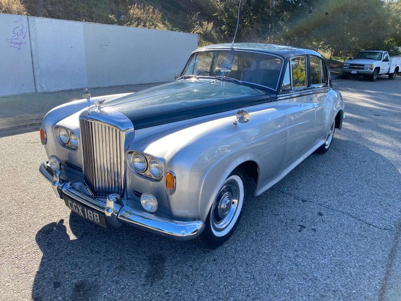 3750 | 1964 Bentley S3 | Vintage Car Collector