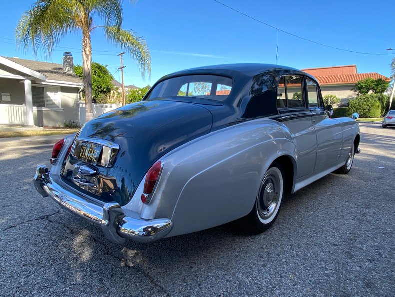 3750 | 1964 Bentley S3 | Vintage Car Collector