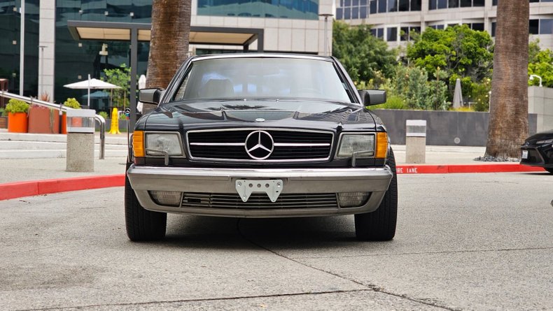 3806 | 1988 Mercedes-Benz 560 SEC | Vintage Car Collector