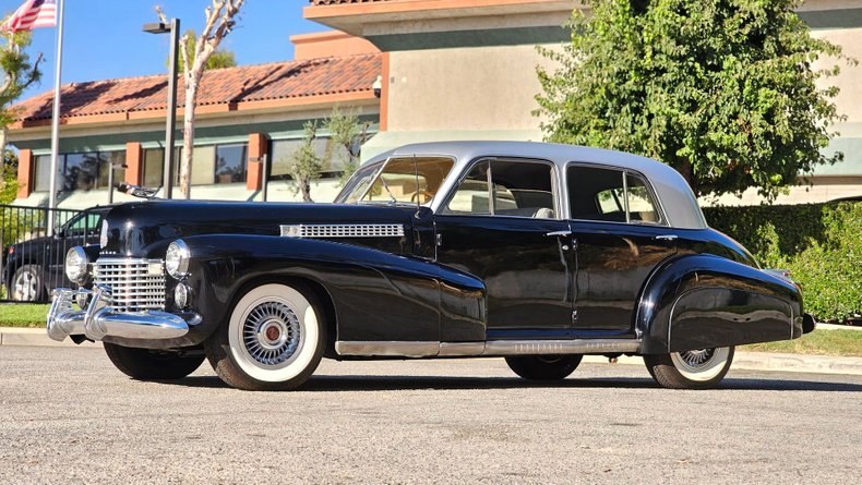 3829 | 1941 Cadillac Fleetwood 60 Special Sedan | Vintage Car Collector