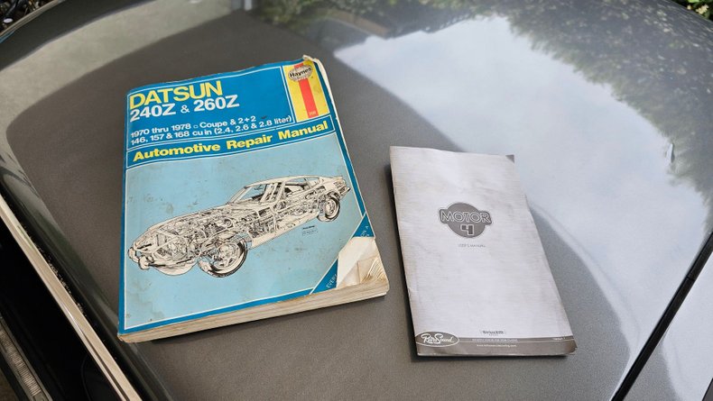 3860 | 1971 Datsun 240Z | Vintage Car Collector