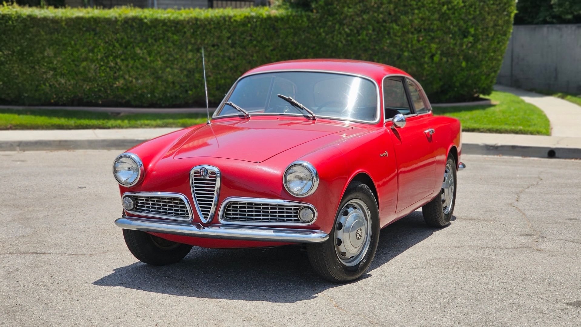 Alfa Romeo Giulietta: Alfa Romeo Giulietta Price & Specs