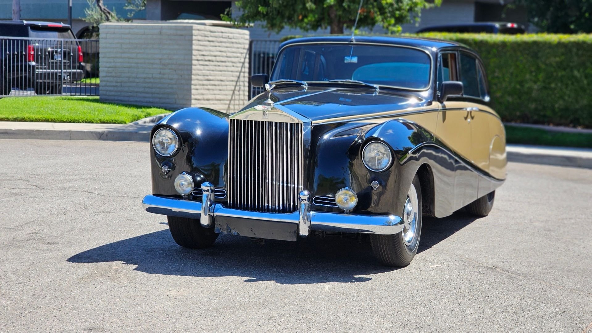 1956 Rolls Royce Silver Cloud III - The Vault MS