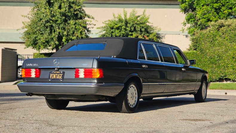 3897 | 1991 Mercedes-Benz 560Sel  Limousine | Vintage Car Collector