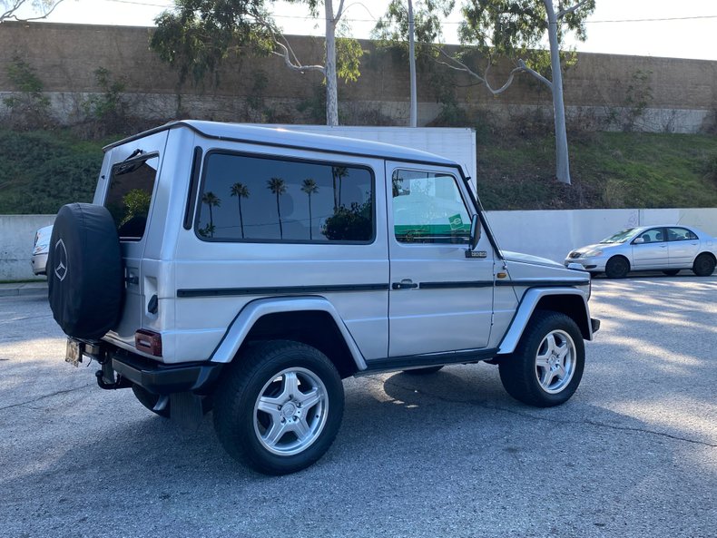 3907 | 1983 Mercedes-Benz 230GE | Vintage Car Collector