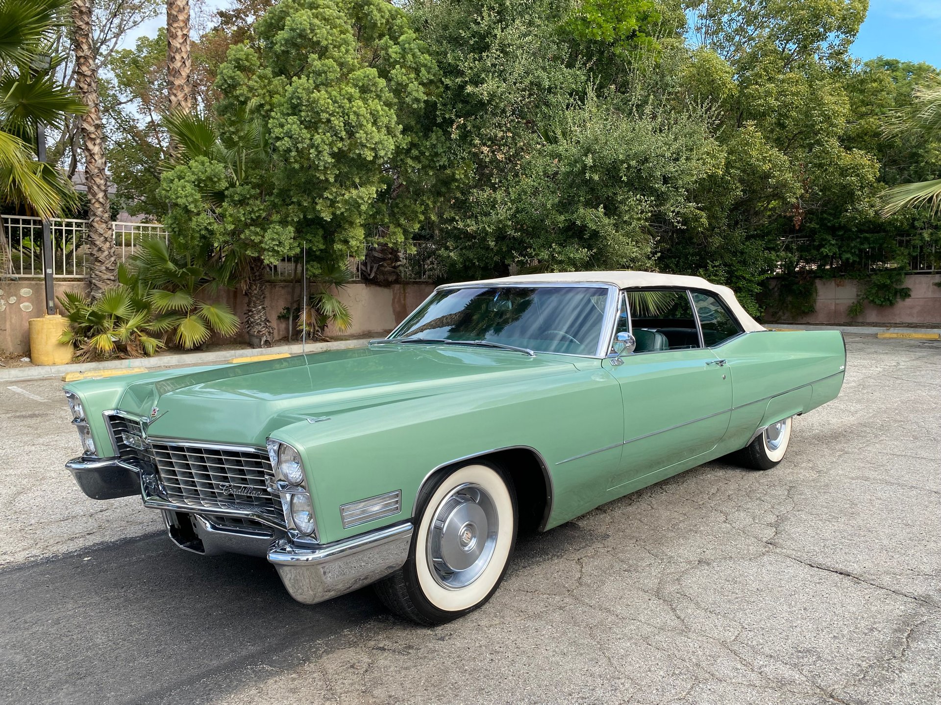 1967 Cadillac DEVILLE CONVERTIBLE Vintage Car Collector