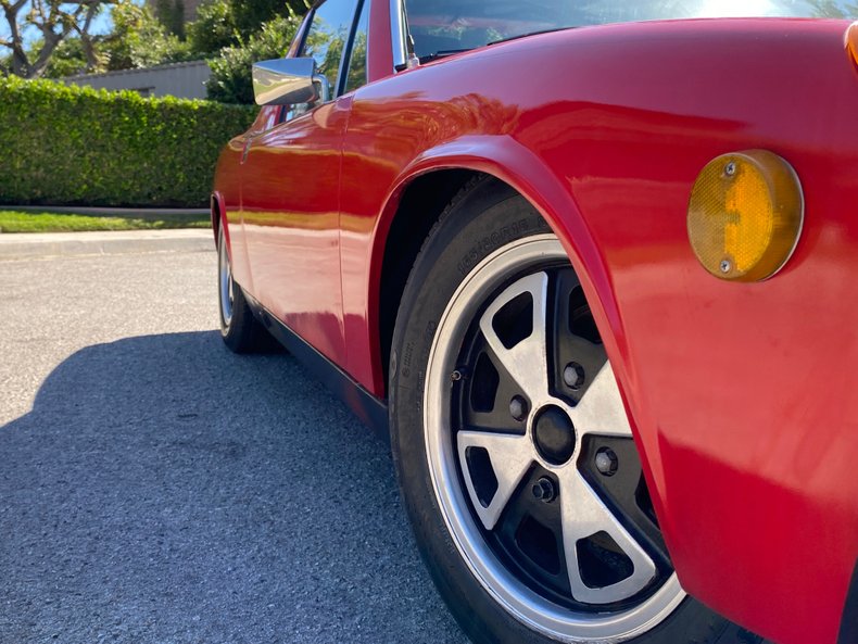 3948 | 1975 Porsche 914 | Vintage Car Collector