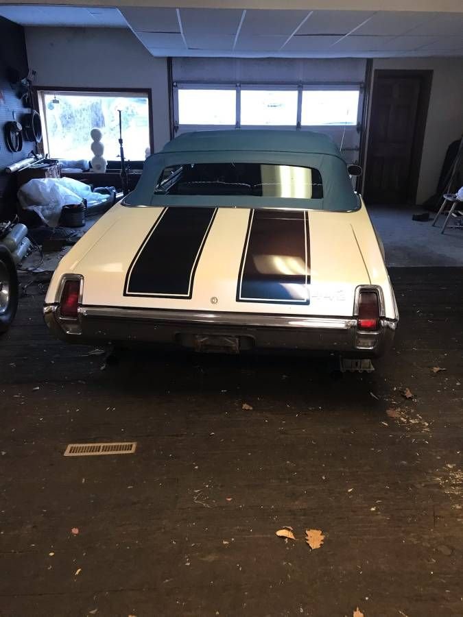 For Sale 1969 Oldsmobile Cutlass 442