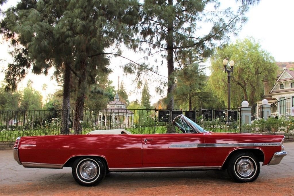 1963 pontiac bonneville