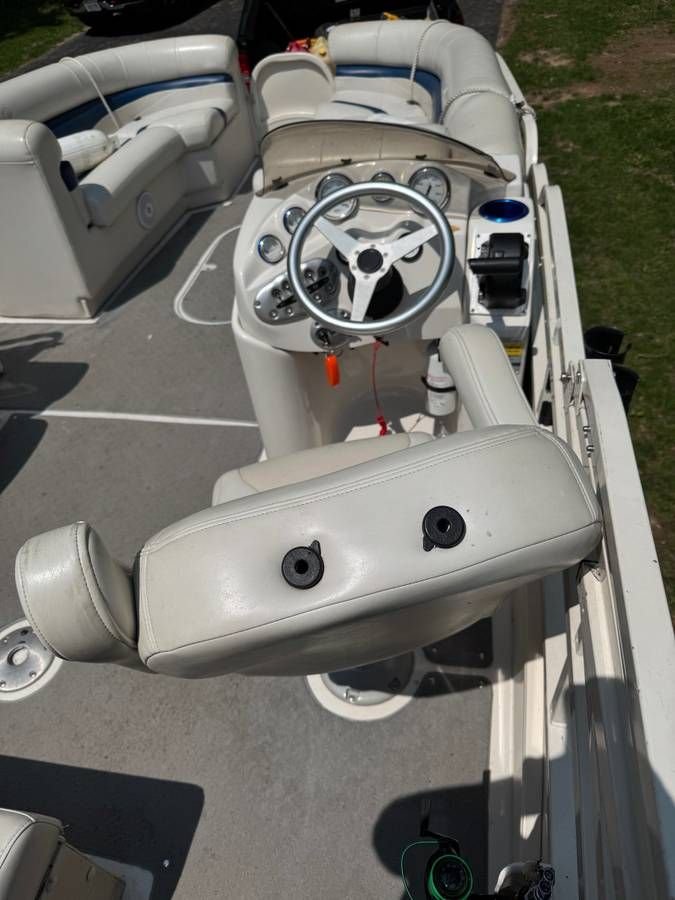 For Sale 2006 Starcraft DB 19 D