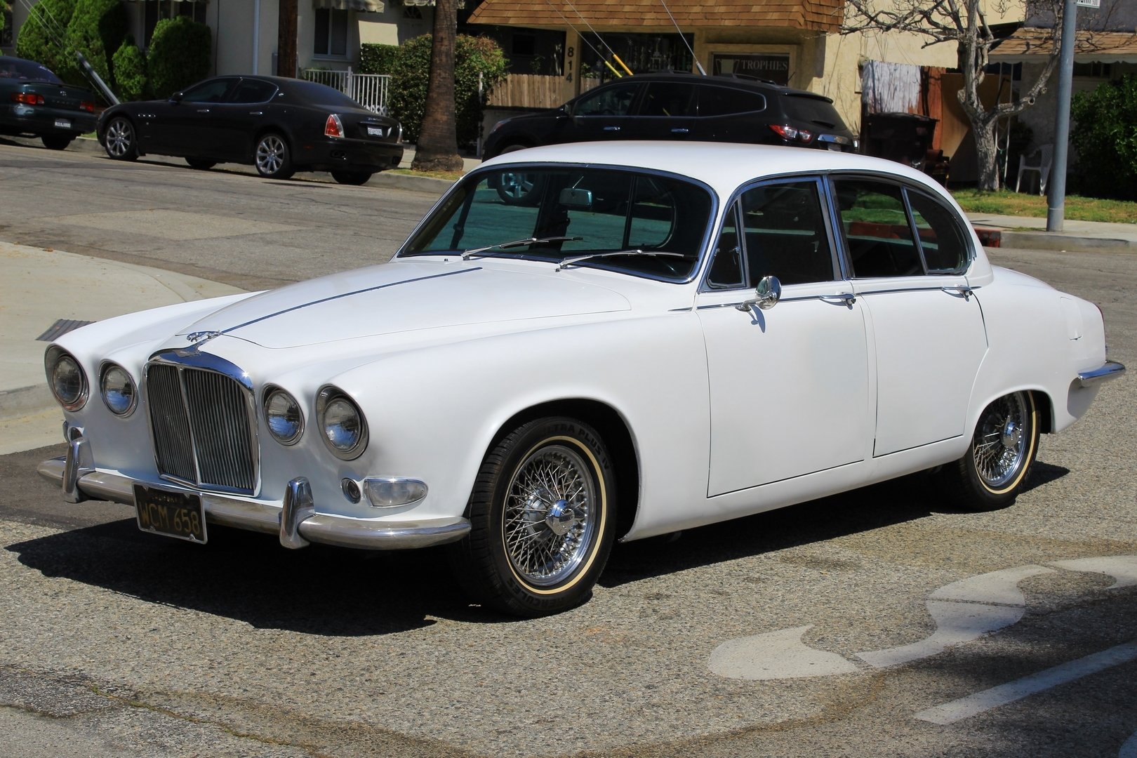1967 Jaguar 420 | Vintage Car Collector