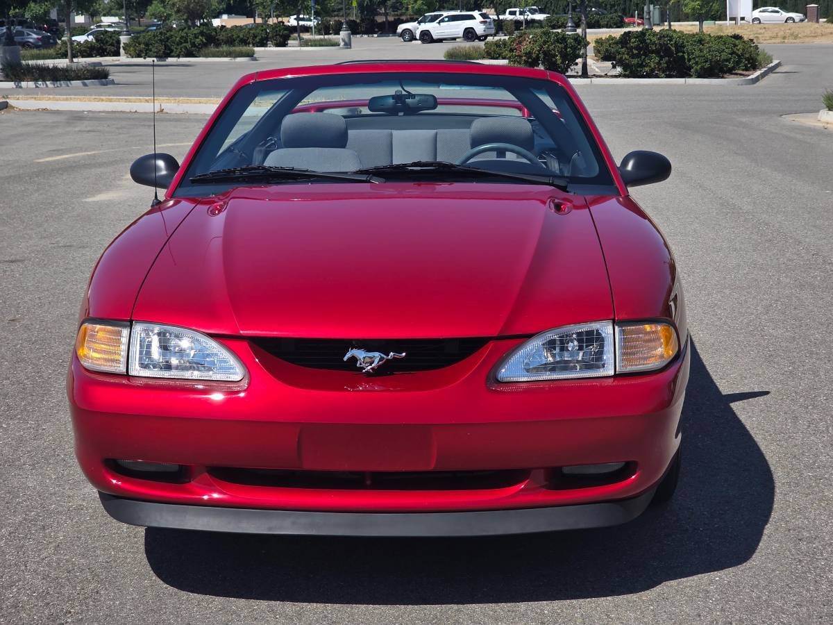 1994 ford mustang gt