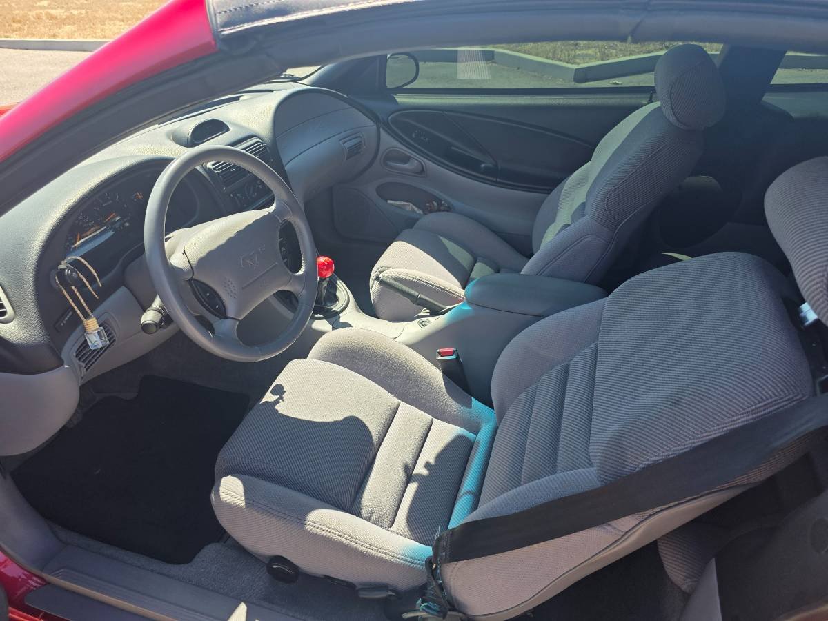 1994 ford mustang gt