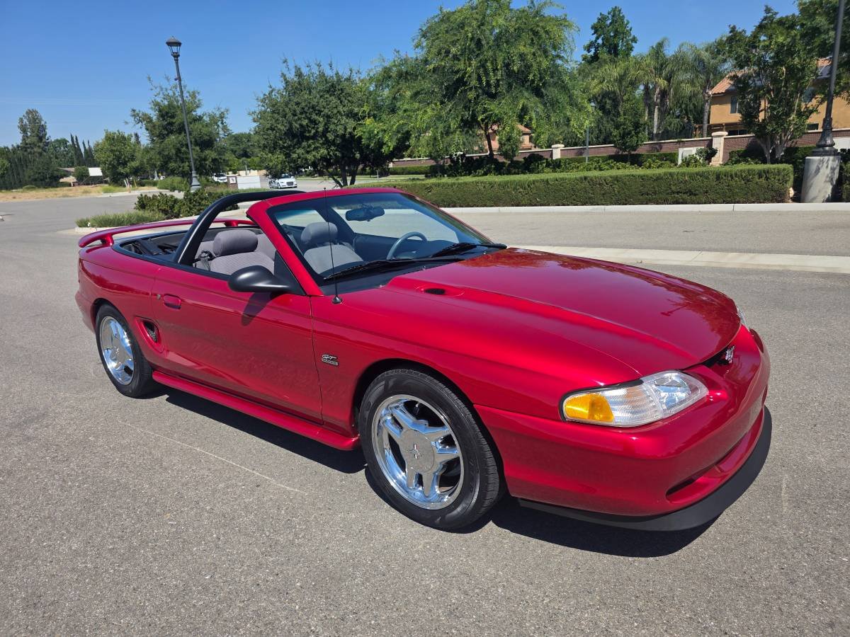 1994 ford mustang gt